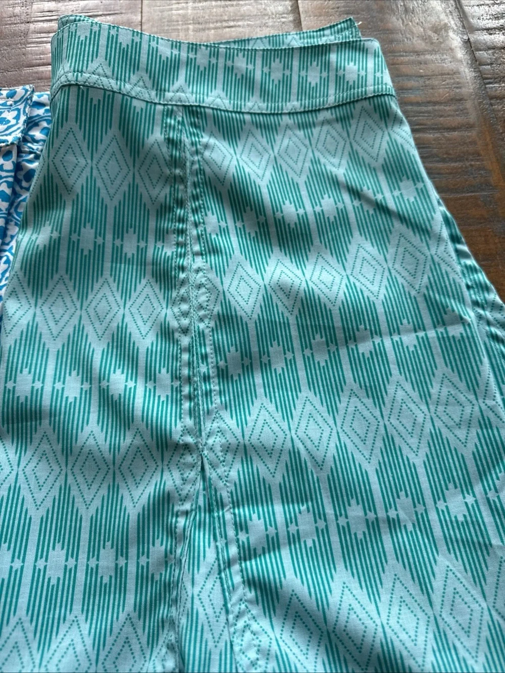 RipSkirt Hawaii Wraps Lot Of 2 Skirts Medium Length 1 Blue Tropical Beachwear